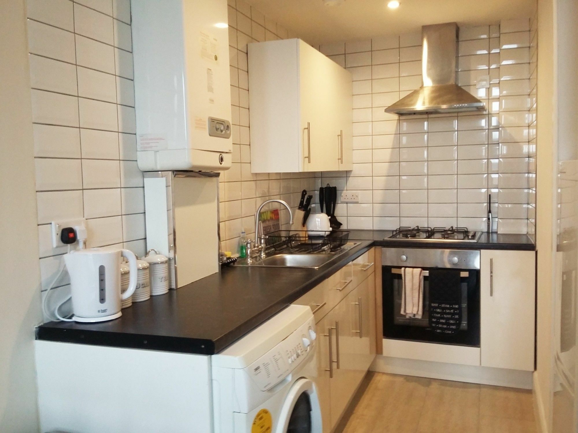 2 Bed Apartment Finnieston Glasgow Exterior photo